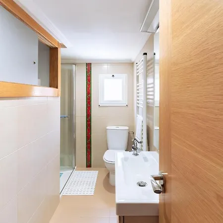 Housingleon - Casa Nueva A 400 Metros De La Plaza Mayor Exterior photo