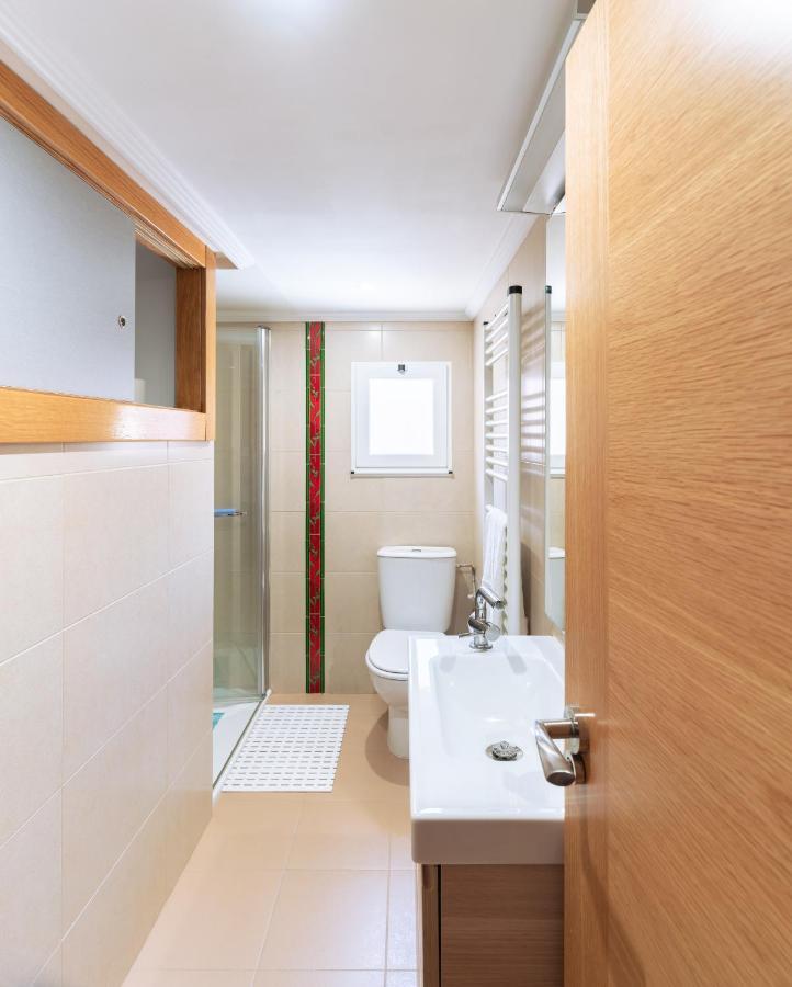 Housingleon - Casa Nueva A 400 Metros De La Plaza Mayor León